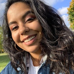 Meet your Posher, Emma